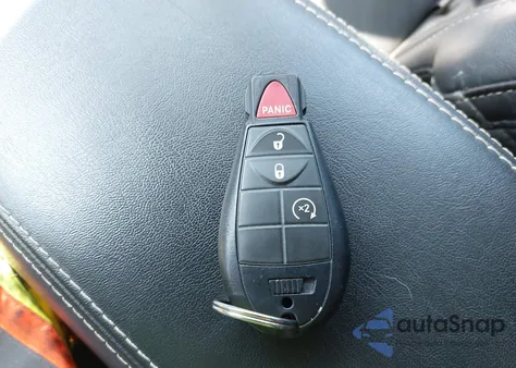 2015 Jeep Cherokee Latitude из США, поврежденный, VIN 1C4PJMCS9FW635191